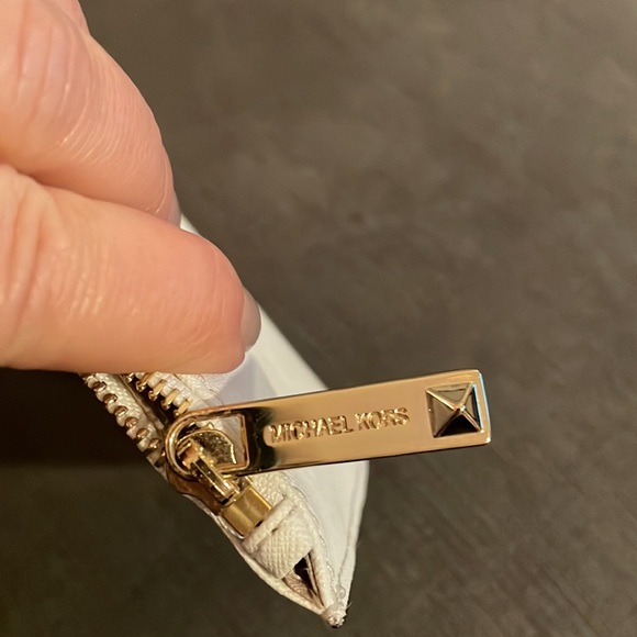 NWOT Michael Kors Pyramid Stud Zip Clutch